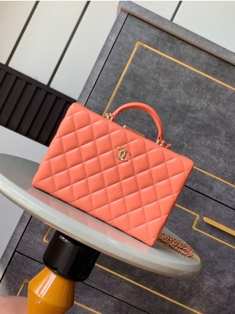 Ch*el box bag 15x22x7.5cm