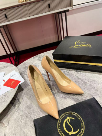 ua Ch**an louboutin cl red-bottom shoes