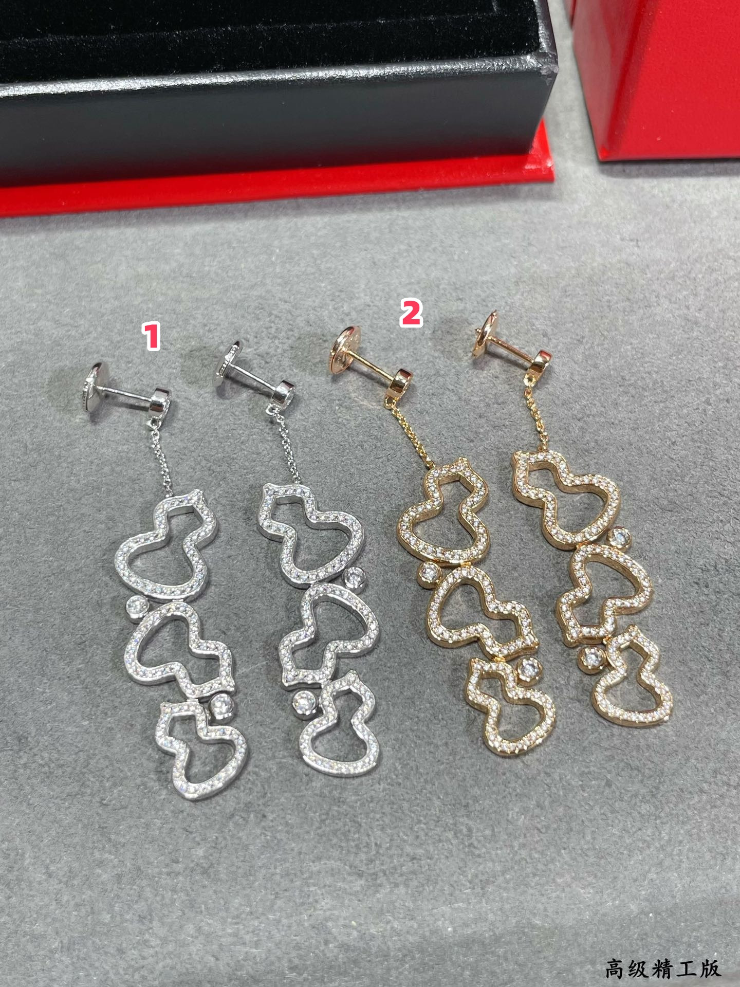 qeelin triple gourd full Di*m*nd stud earrings