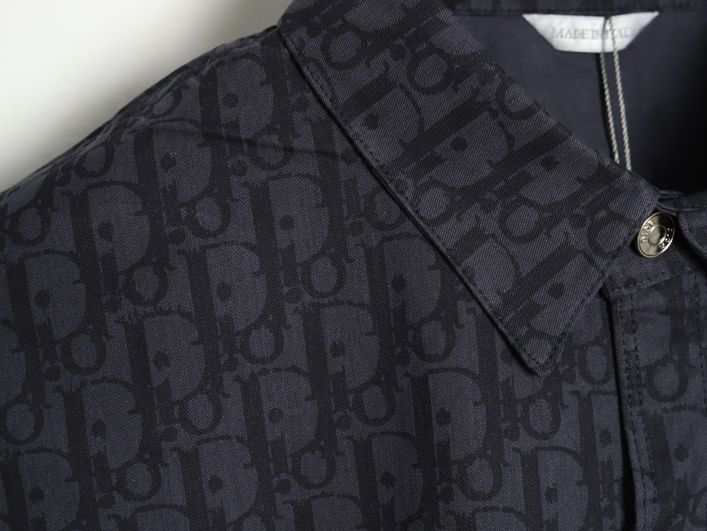 D*or short-sleeved shirts