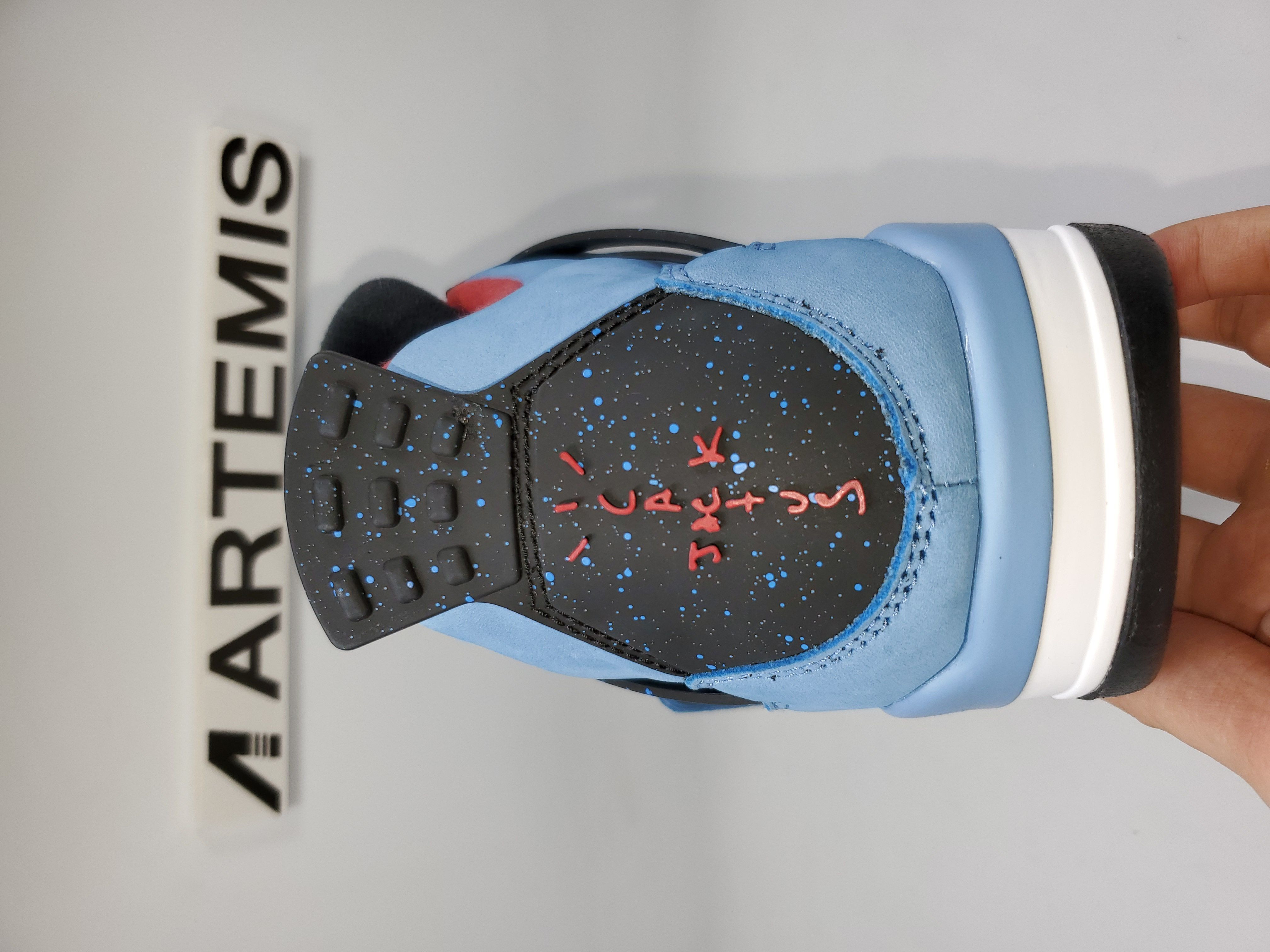 Air Jordan 4 Retro Travis Scott Cactus Jack