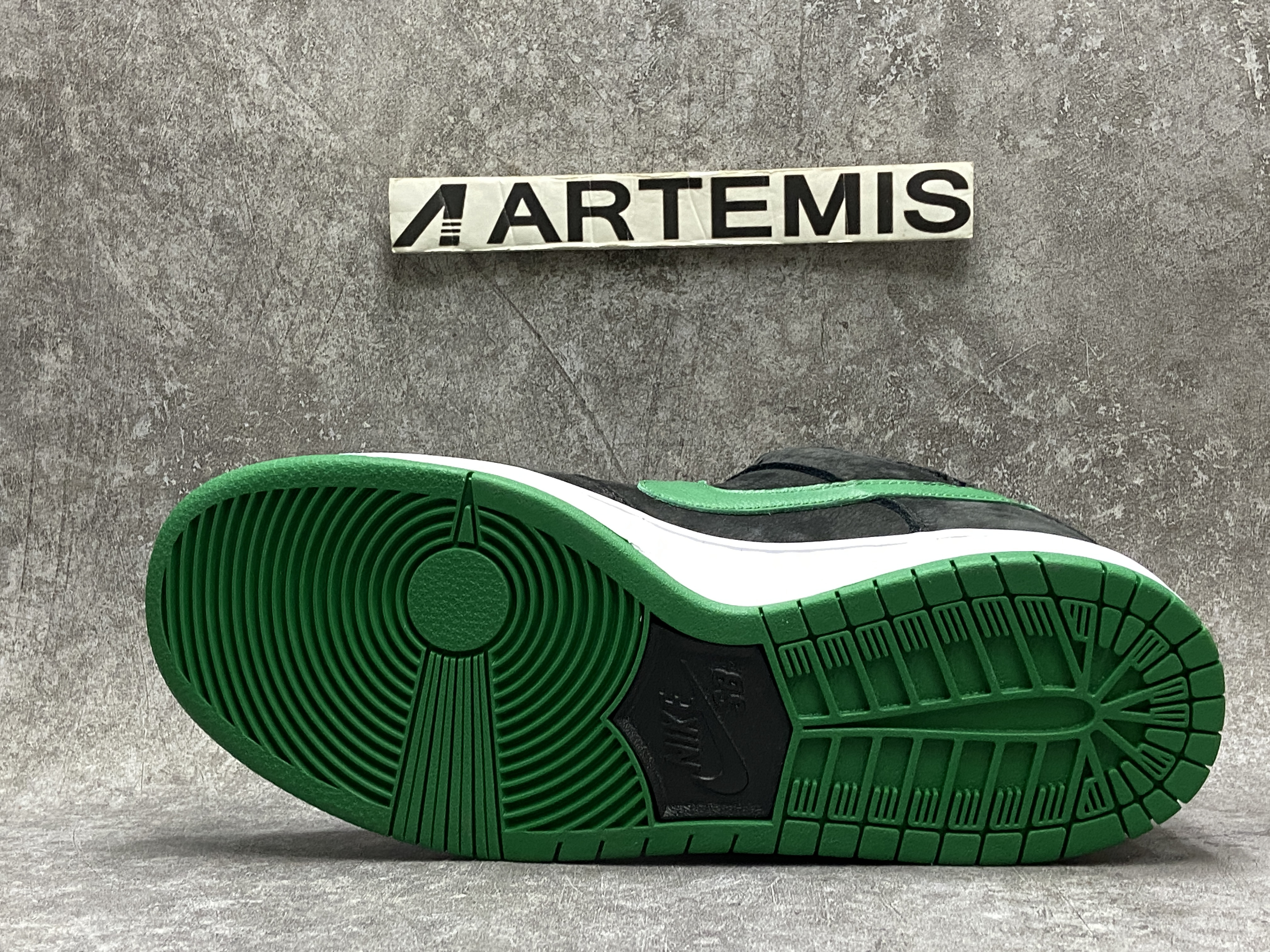 Nike Dunk Low Pro SB 