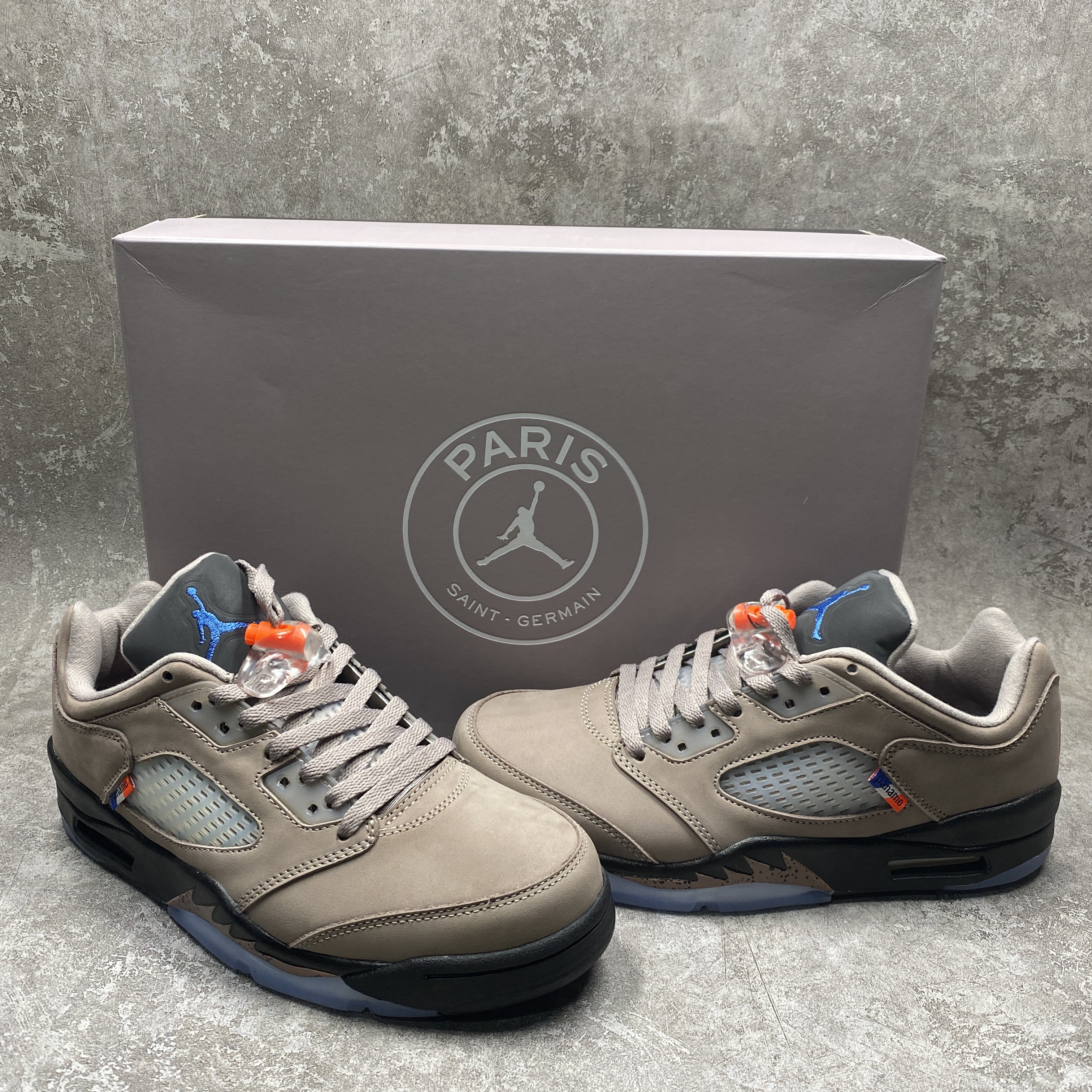 PSG x Air Jordan 5 Retro Low Pumice