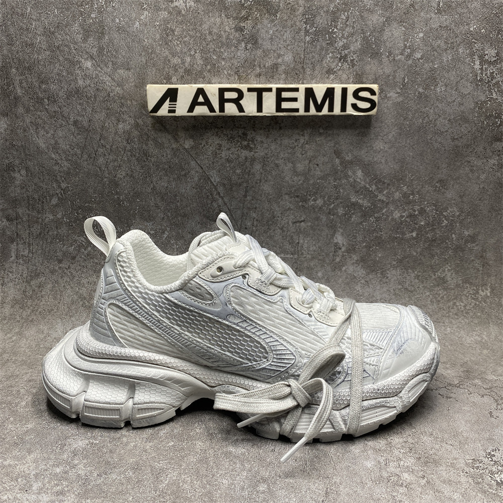 Balenciga 3XL Snow White