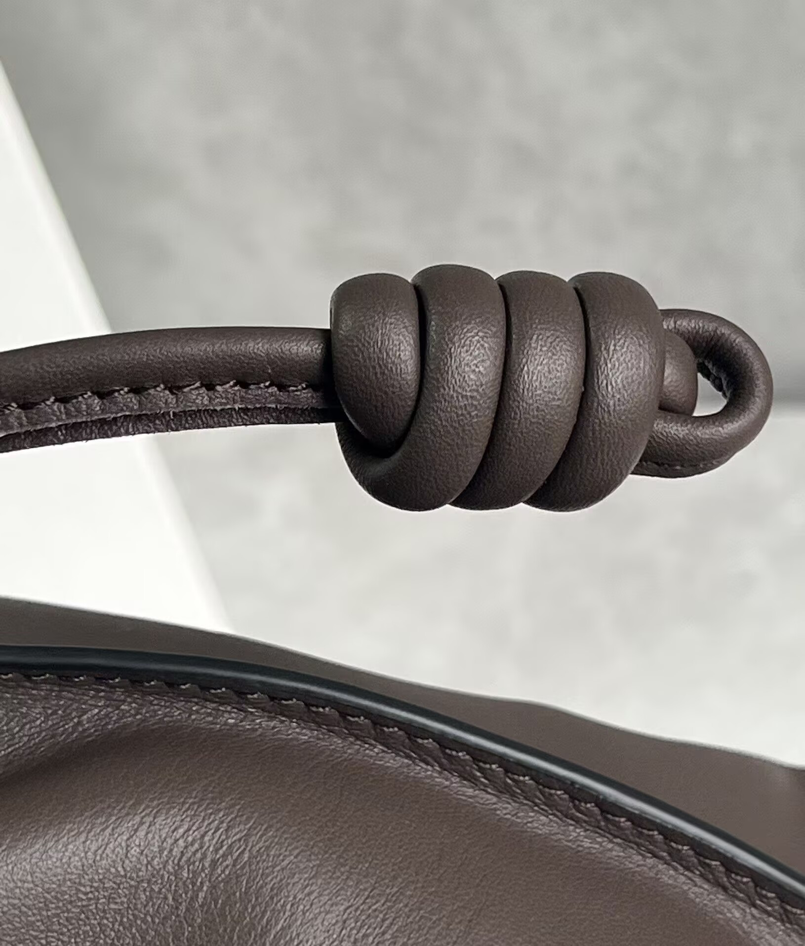 L0ew* flamenco purse 30x24.5x10.5cm