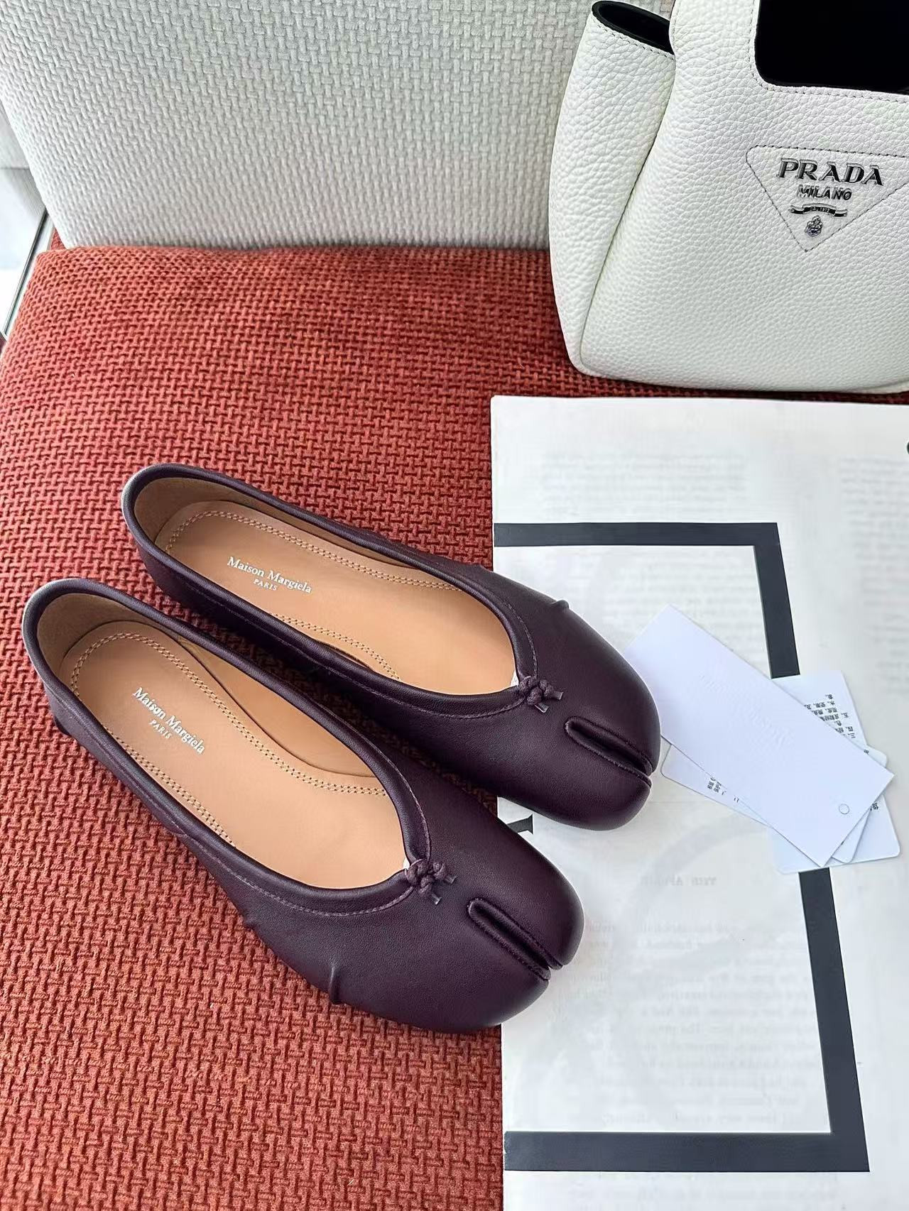 ua ma*s*n Ma*i*la tabi leather ballet flats
