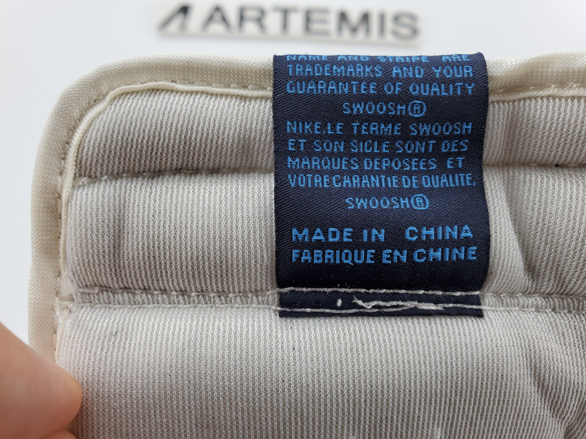 Air Jordan 1 Retro High  "Obsidian Blue"