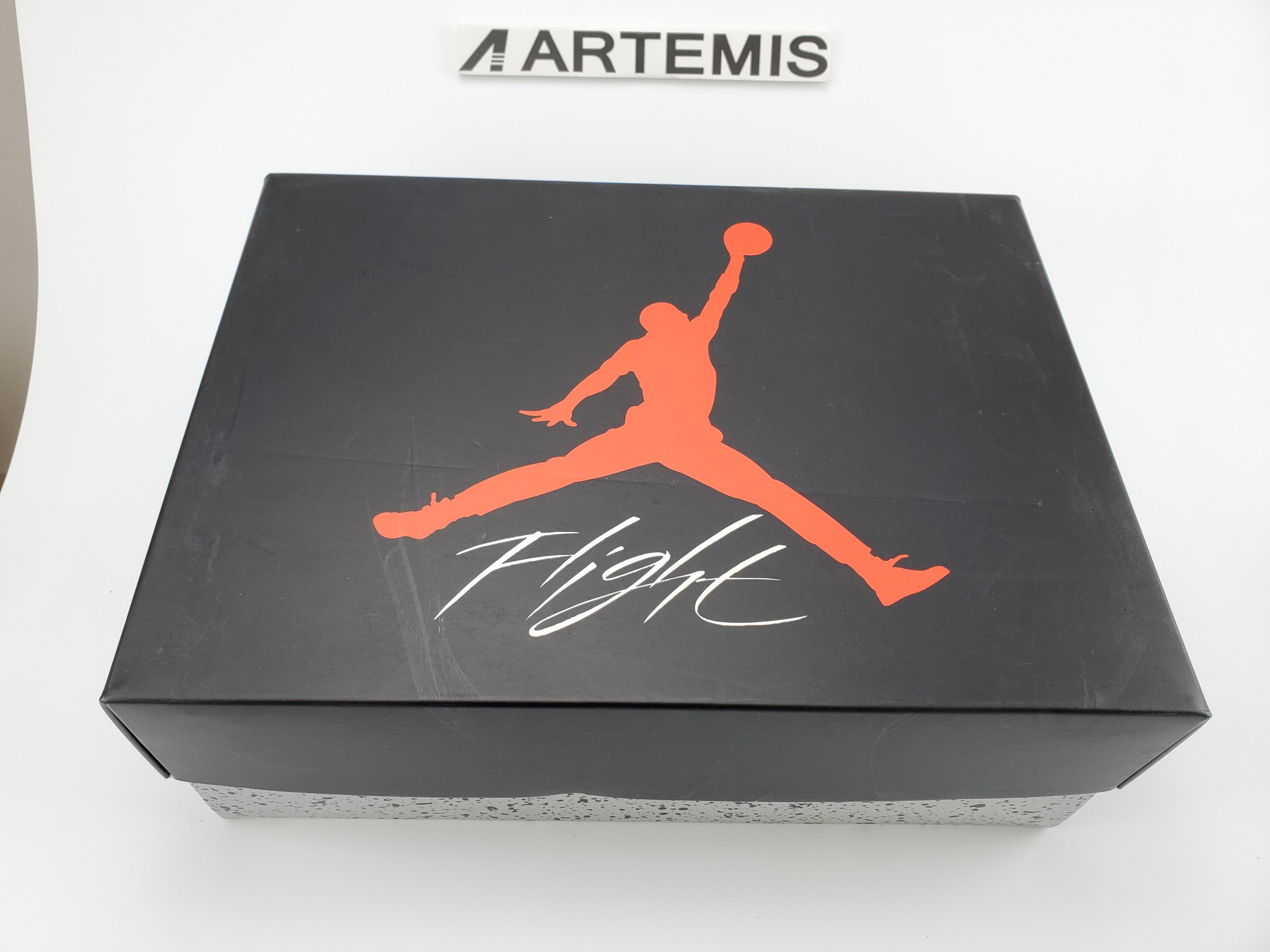 Jordan 4 Retro Cool Grey(2019)