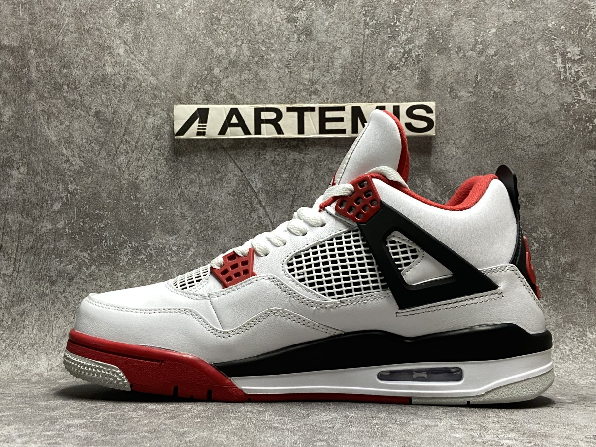 Air Jordan 4 Retro Fire Red (2020)