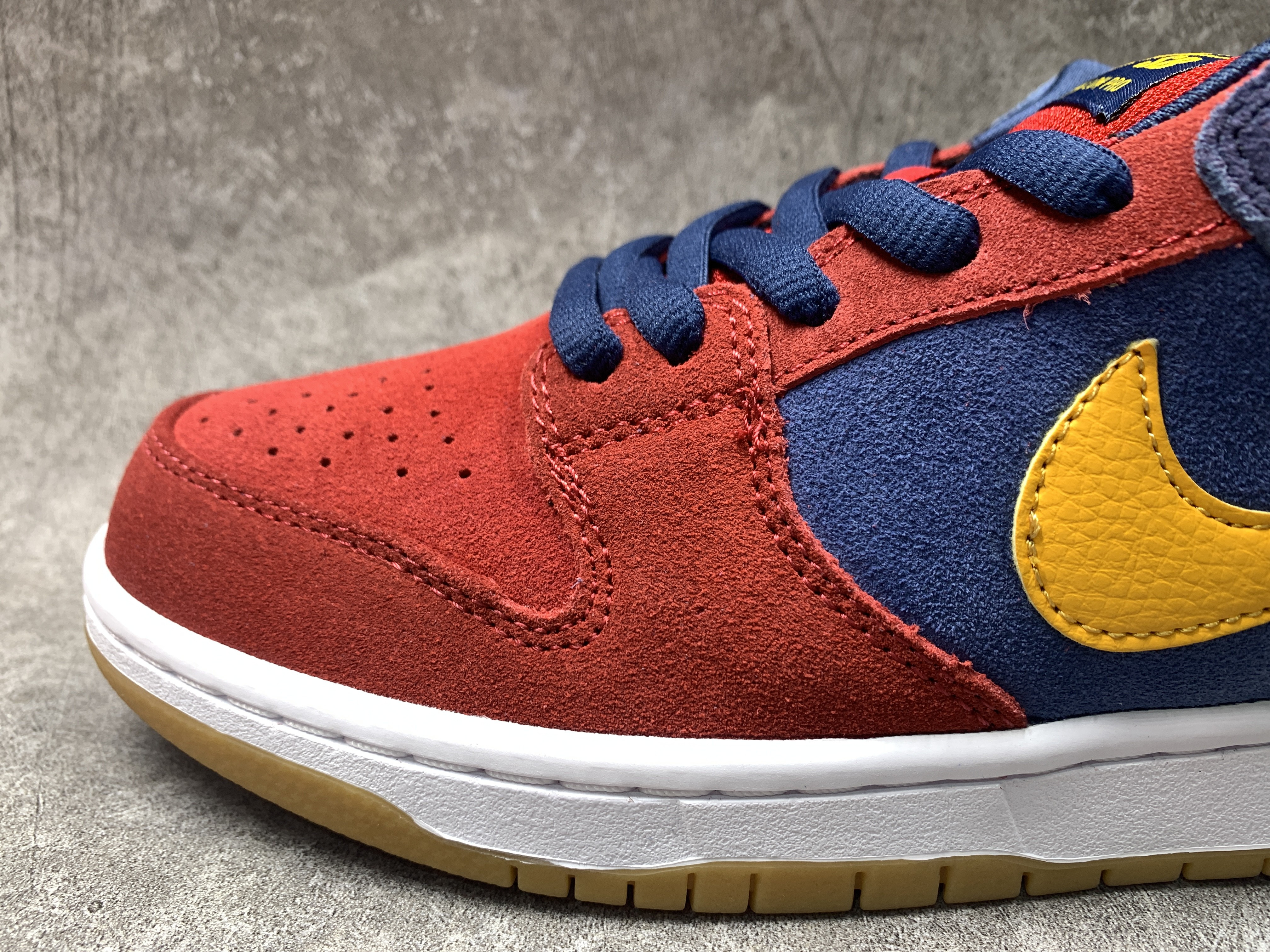 Nike SB Dunk Low Barcelona