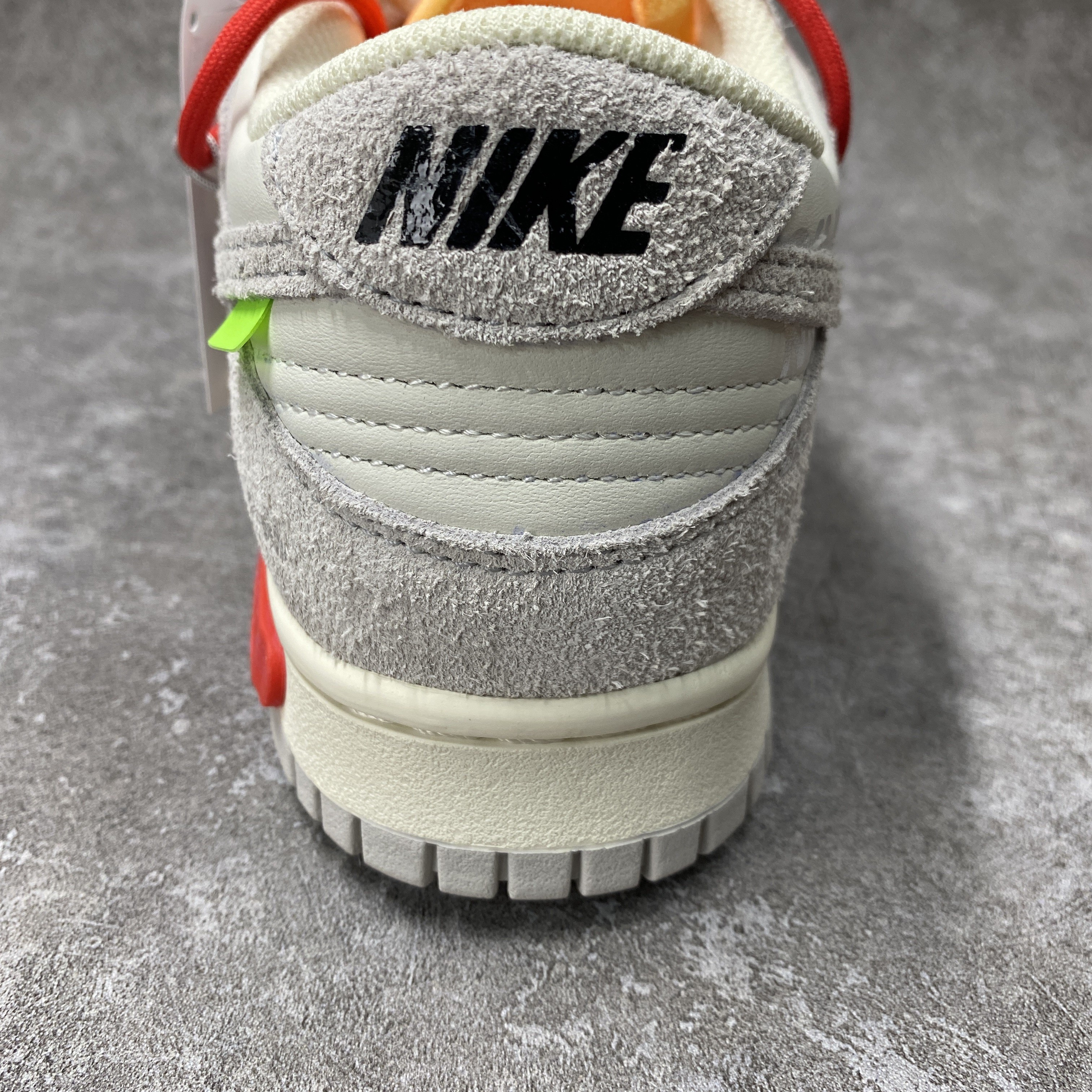 Nike Dunk Low Off-White Lot 40