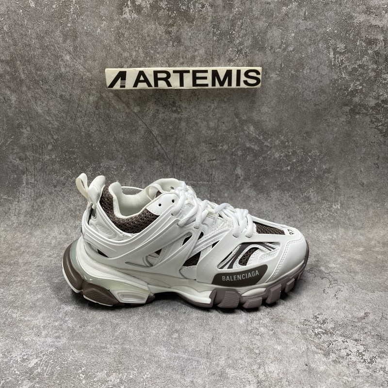 Balenciga Track Sneaker In Grey