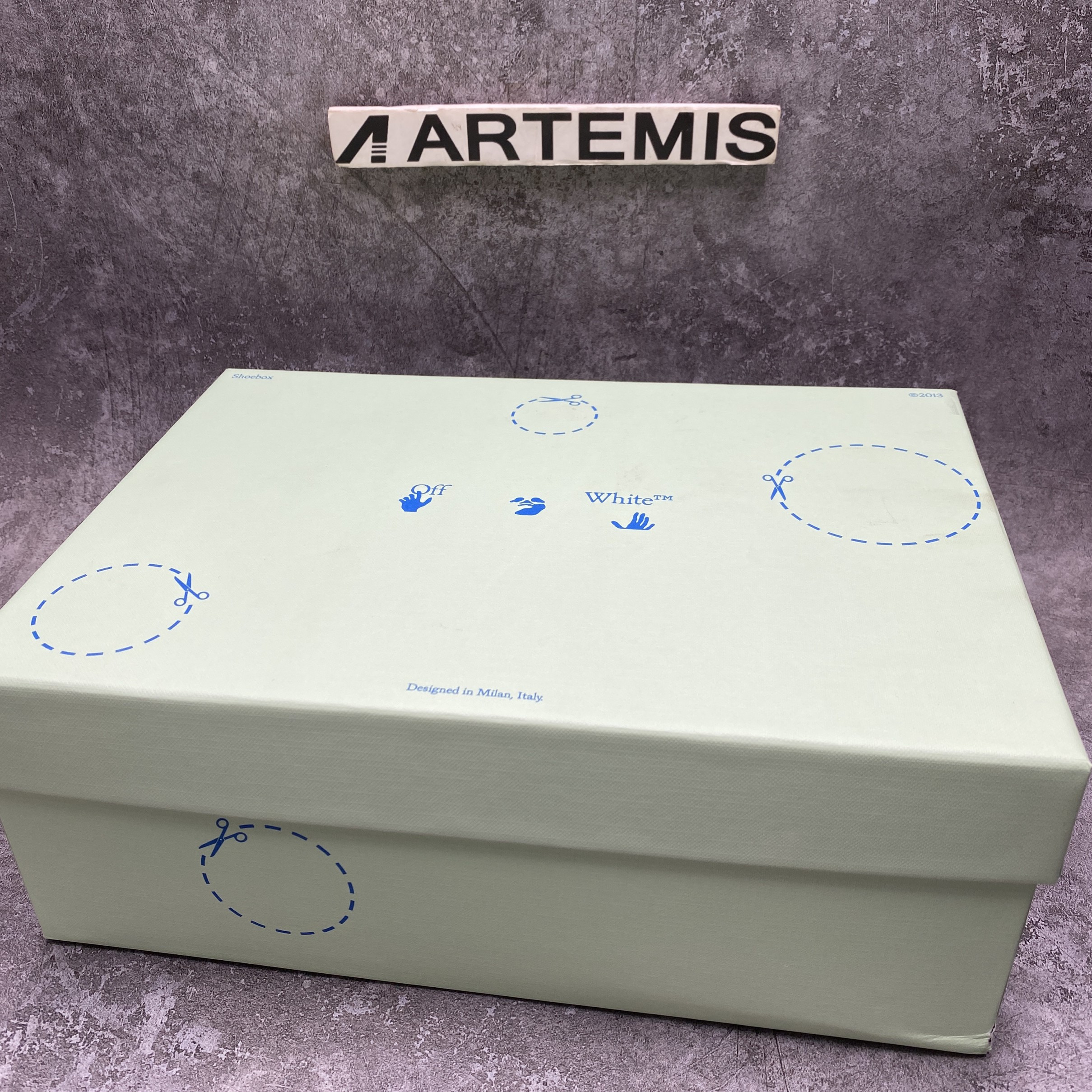 OFF-WHITE Out Of Office OOO For Walking Low Tops Black White (SS22)