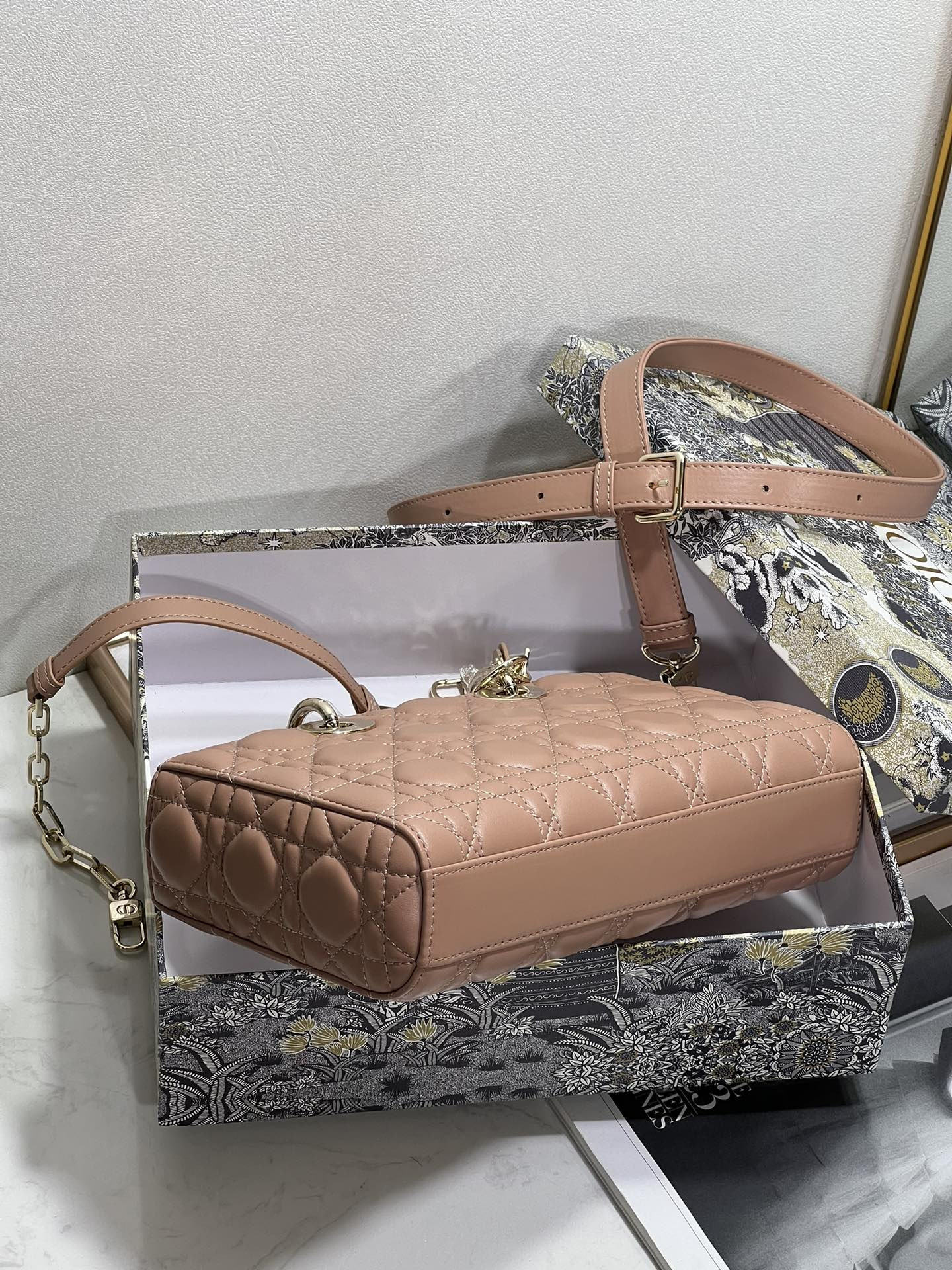 D*or lady d-joy bag medium dark pink 26 x 13.5 x 5 cm