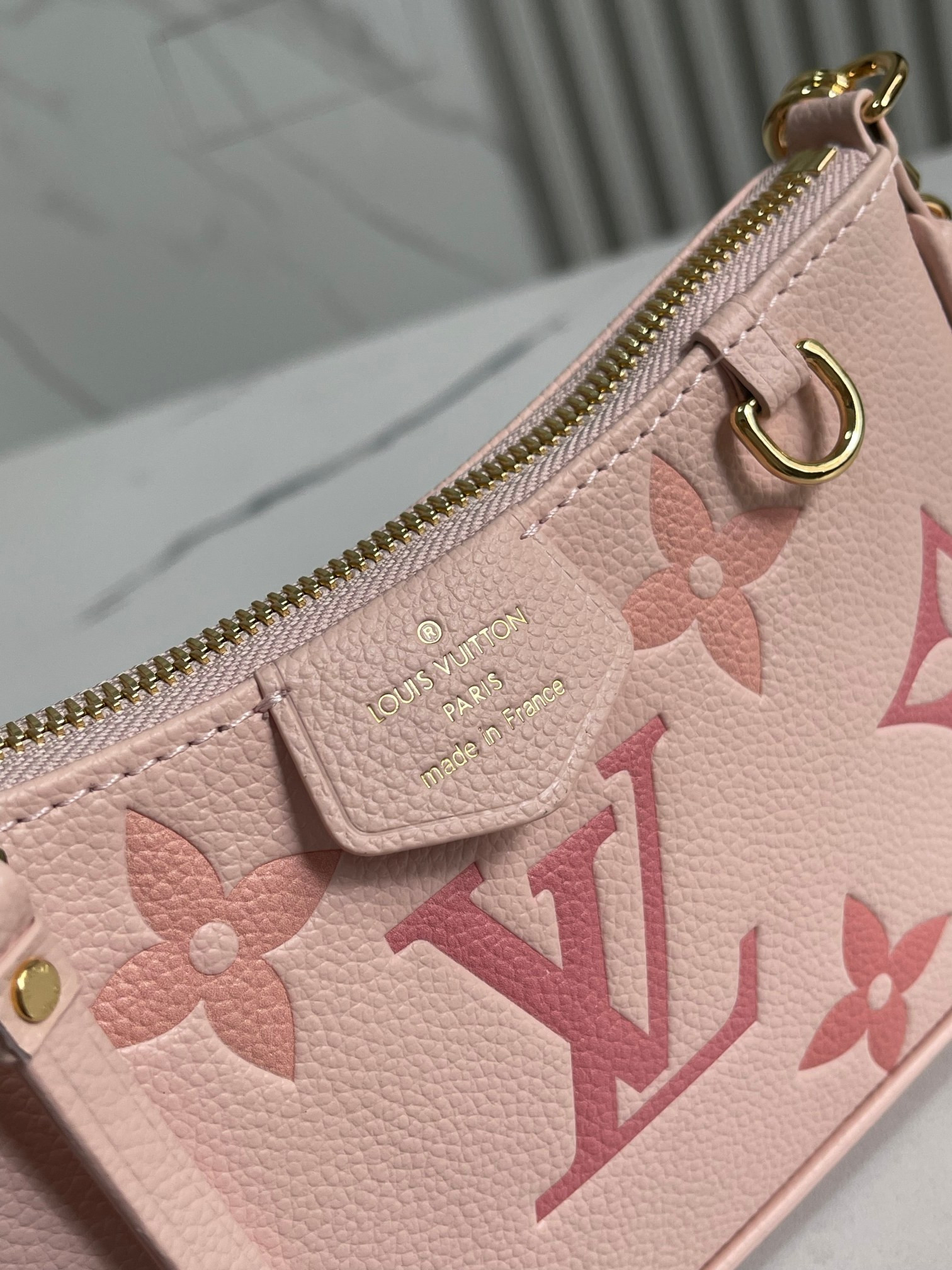 LV EASY POUCH ON STRAP M80348 7.5 x 4.5 x 1.2 inches