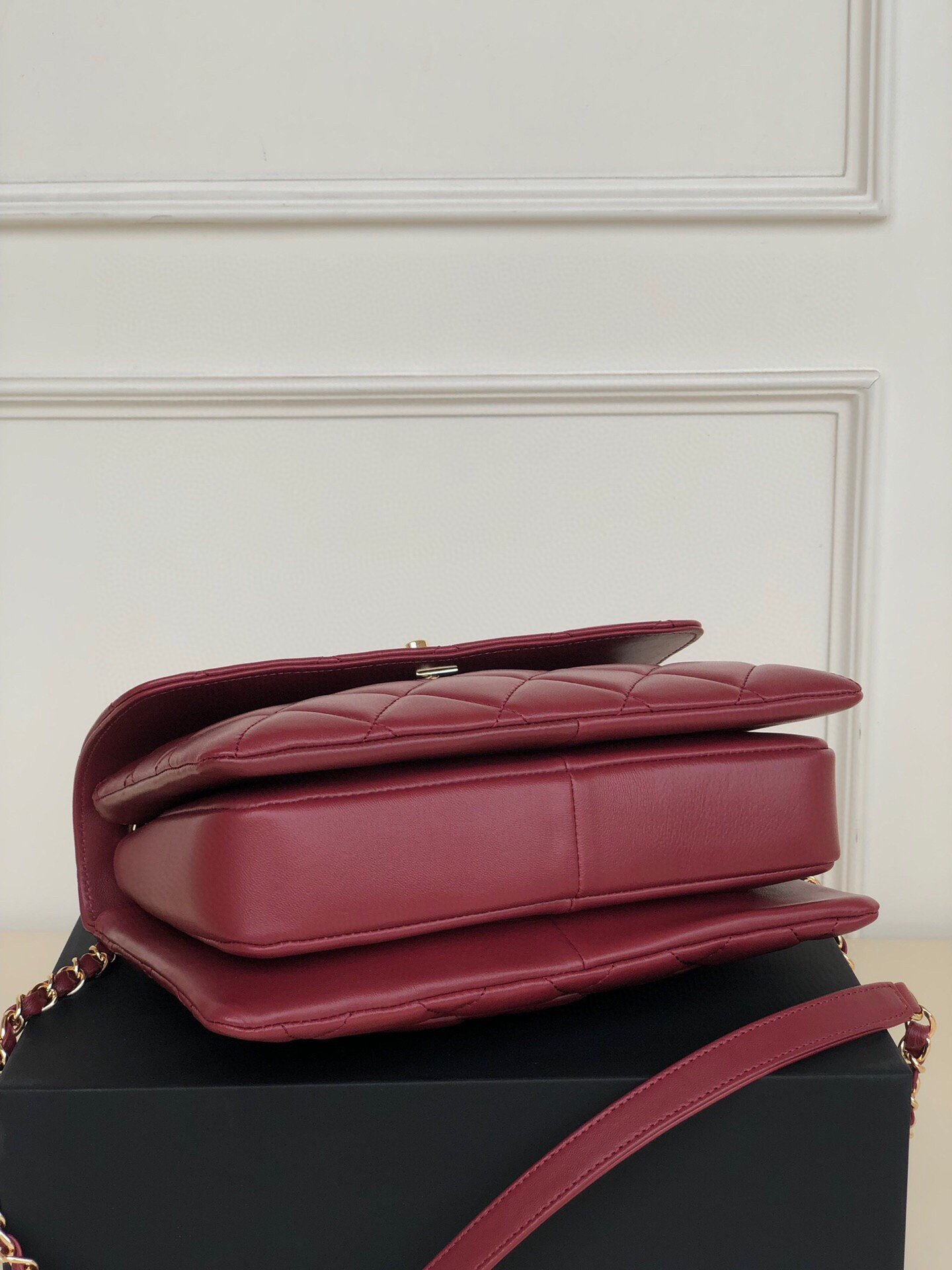 Ch*el flap bag with top handle 6.6 × 9.8 × 4.7 in