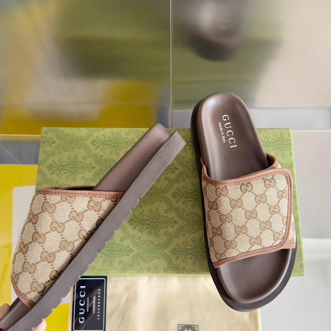 ua G*u*i gg slide sandal