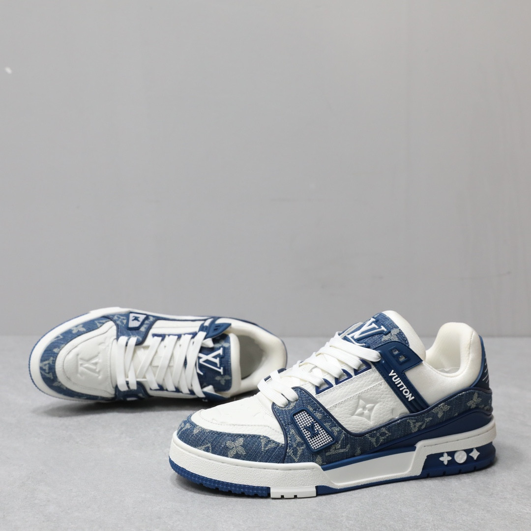 UA LV Trainer Sneaker