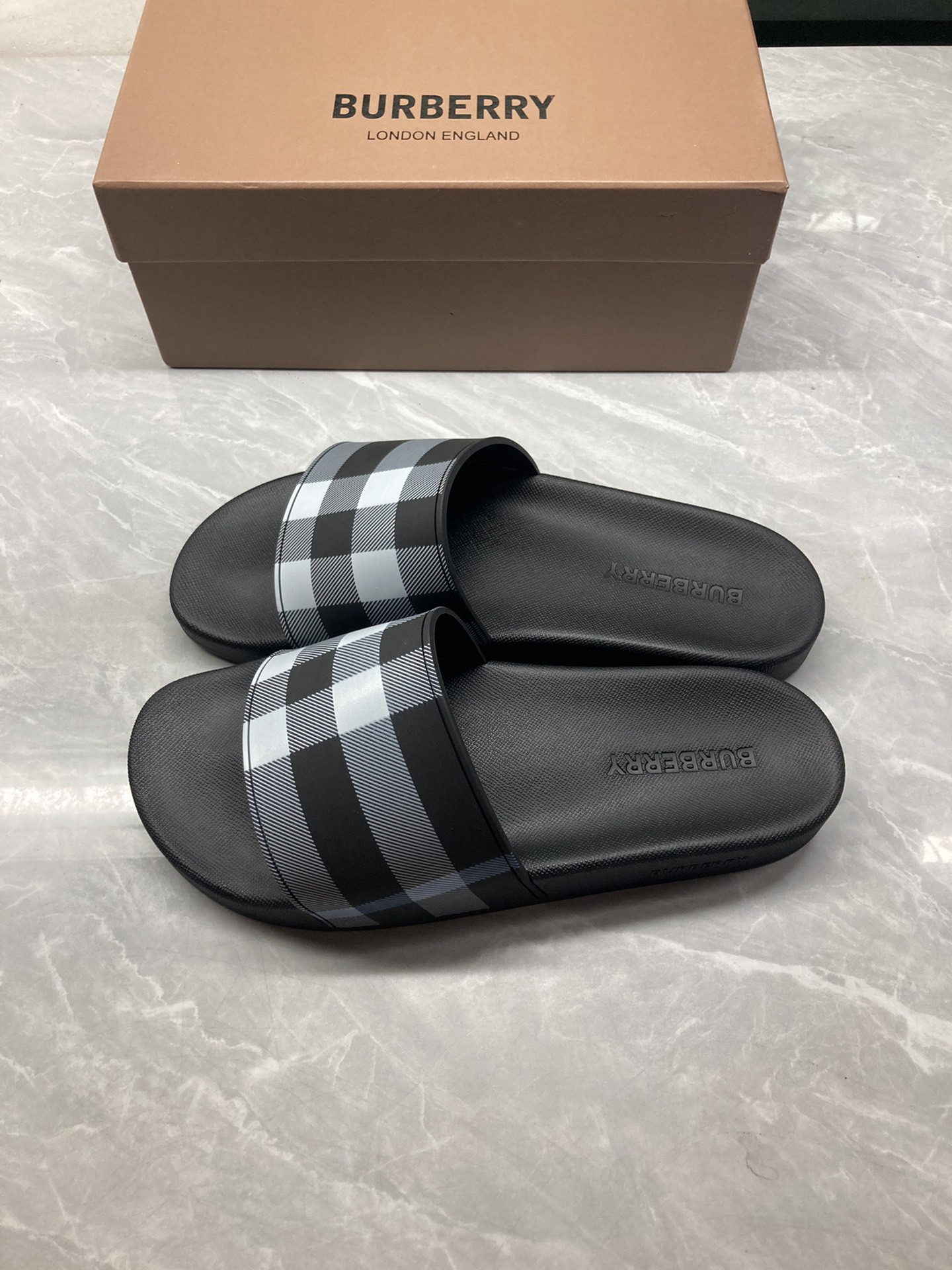B**rry check slides