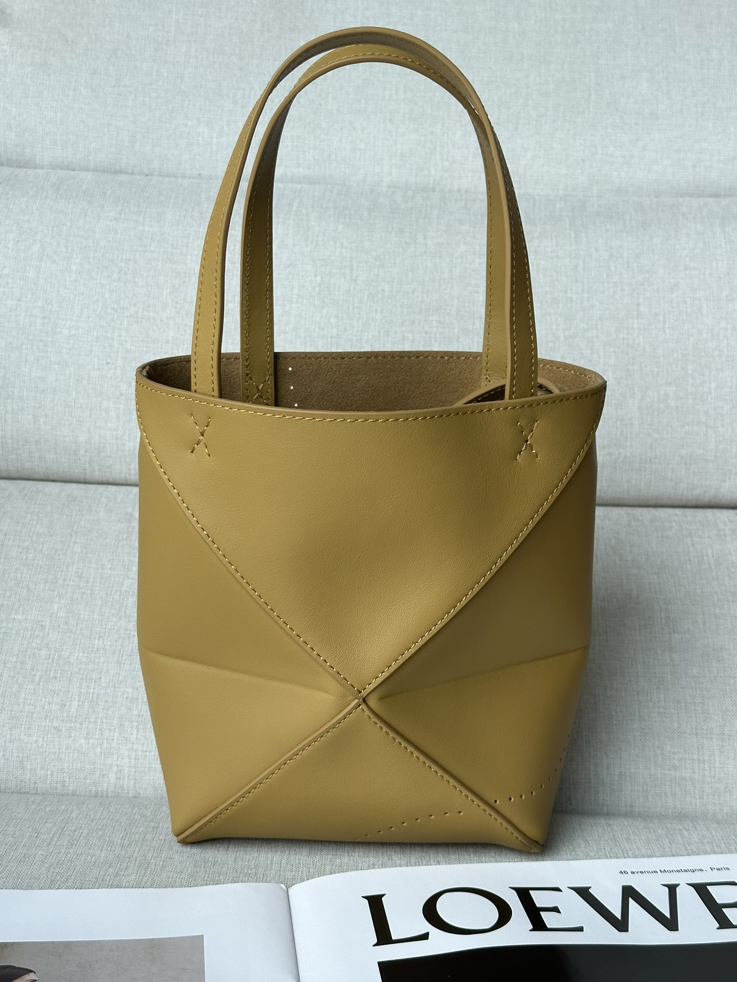 L0ew* mini puzzle fold tote in shiny calfskin 16.5x9.5x20cm