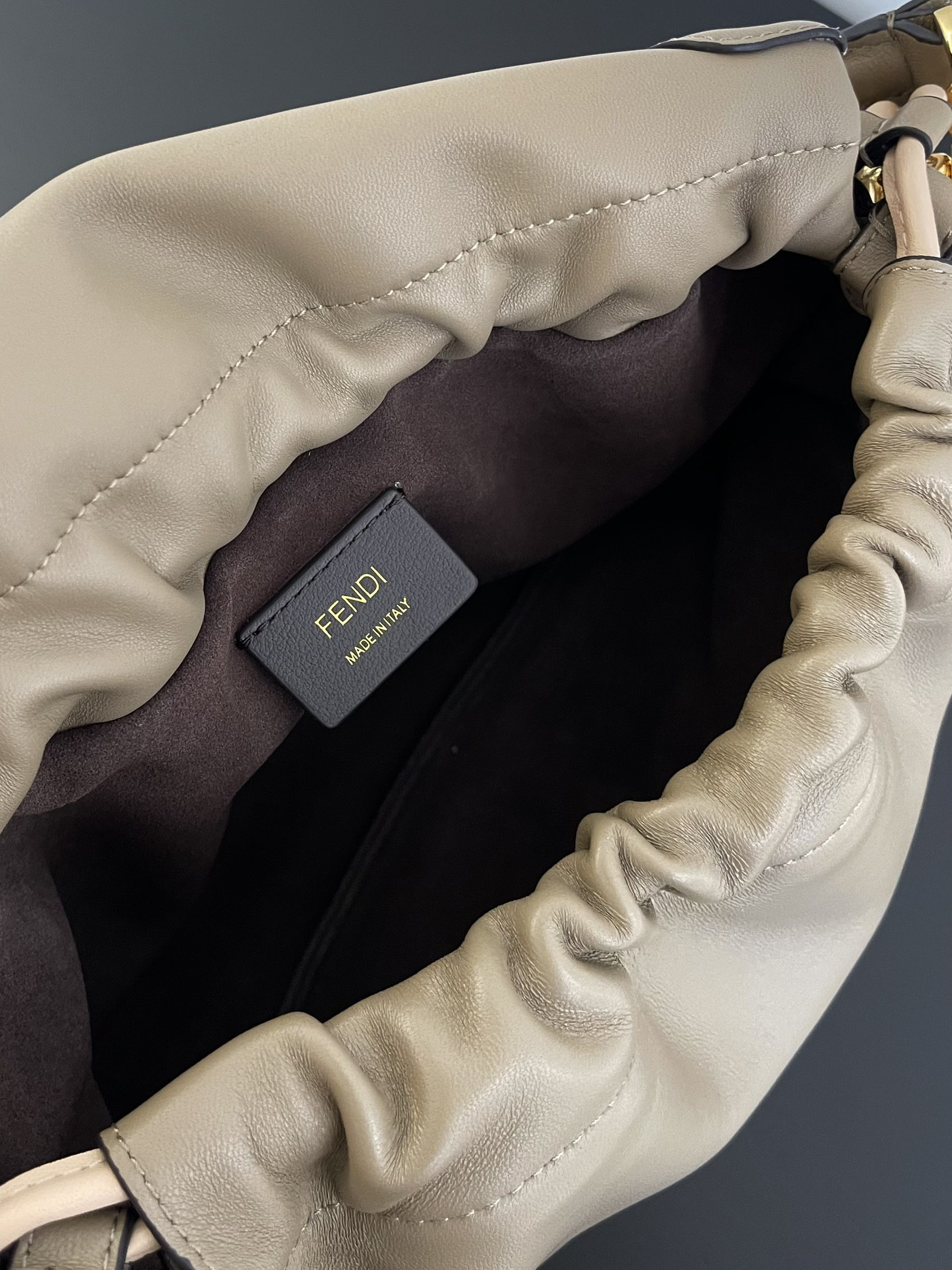 F**di mamma baguette medium 26.5x8.5x18cm