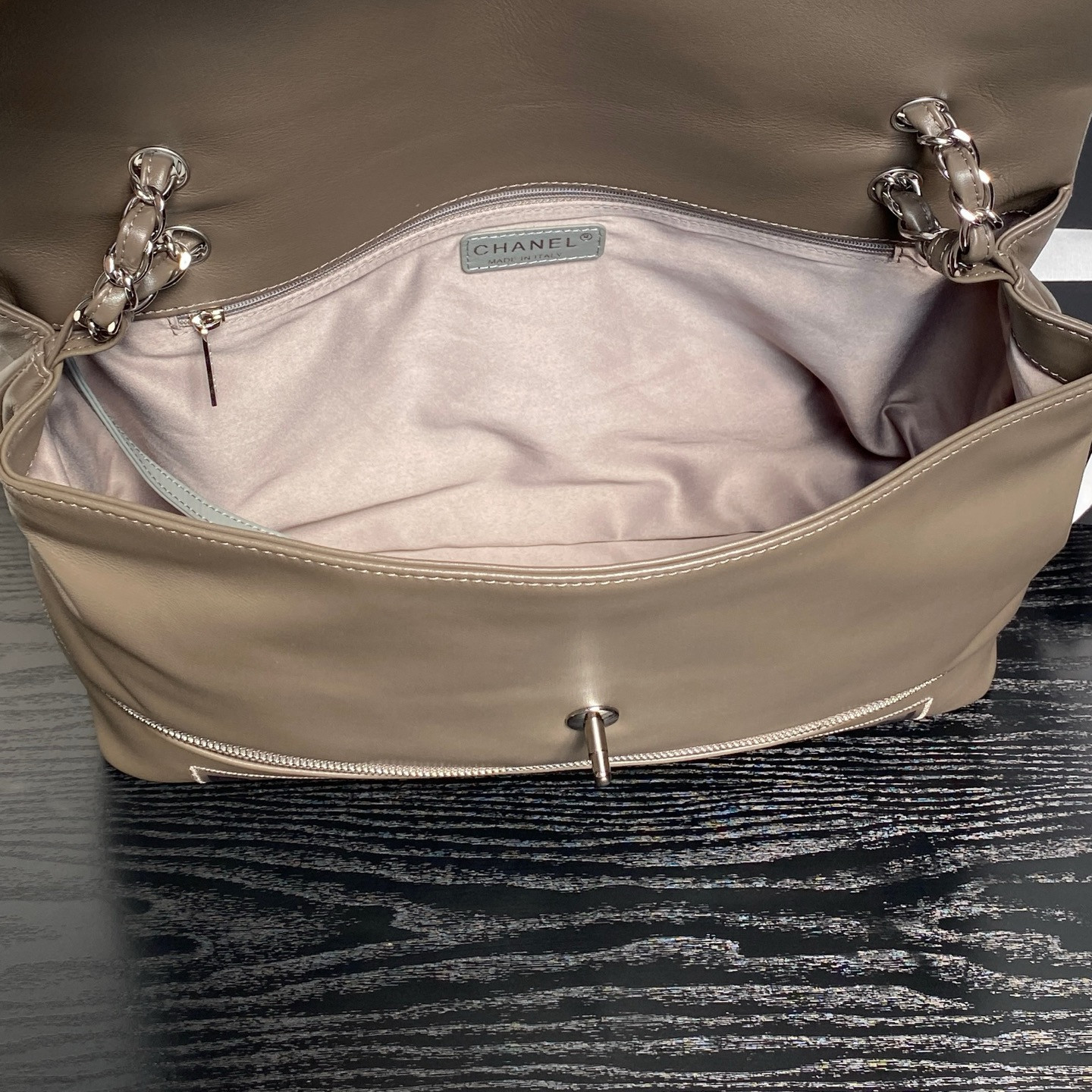 Ch*el vintage graffiti tote airport bag 36x24x12cm