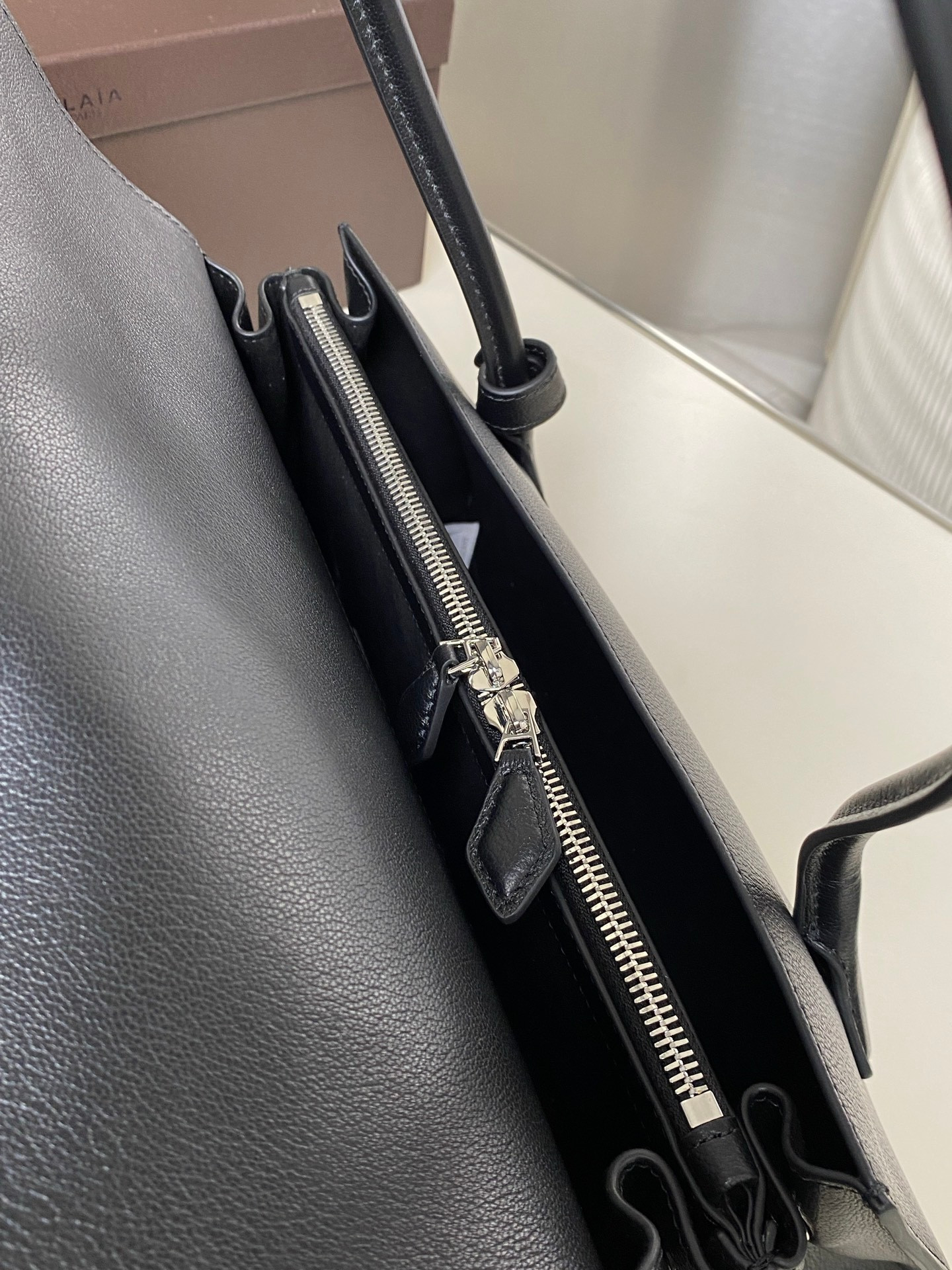 ALAÏA LE TECKE Tote Bag 32x13x15cm