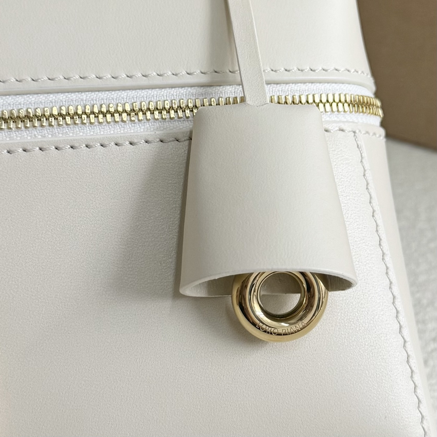 L**o p*ana extra bag l23 23x12x7cm