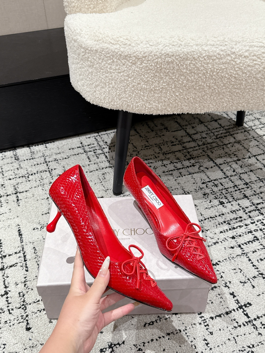 ua Ji*y Ch* scarlett pumps 5cm